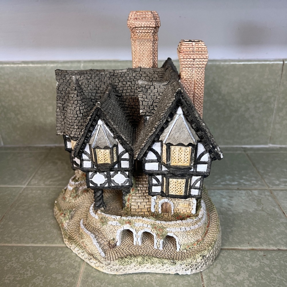 David Winter Falstaff Manor 1986 Masterpiece Collection John Hine Ltd Cottage